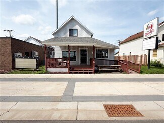 Plus de détails pour 613 E La Salle Ave, Barron, WI - Local commercial à vendre