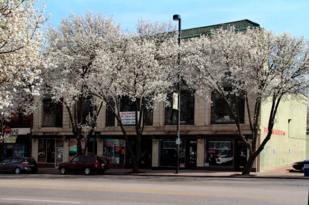 3613-3623 Broadway St, Kansas City, MO à vendre - Photo de l’immeuble – Image 2 sur 6