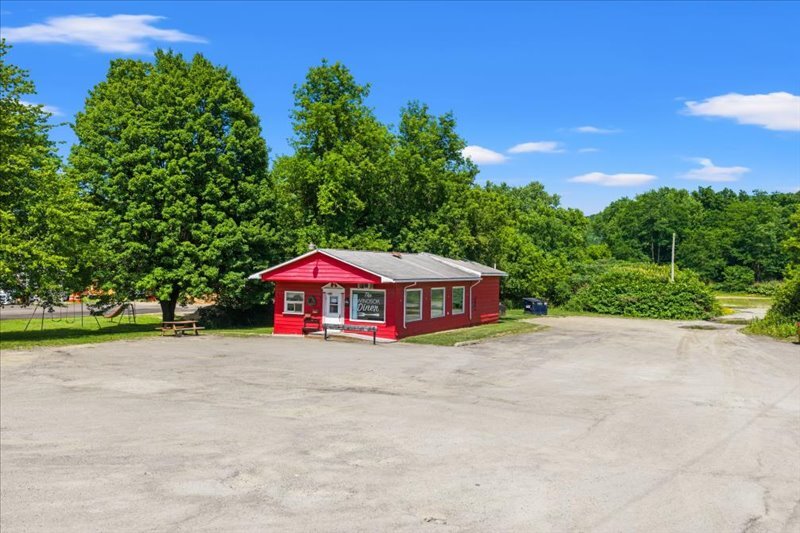 20 Main St, Windsor Township, NY à vendre - Photo de l’immeuble – Image 2 sur 18