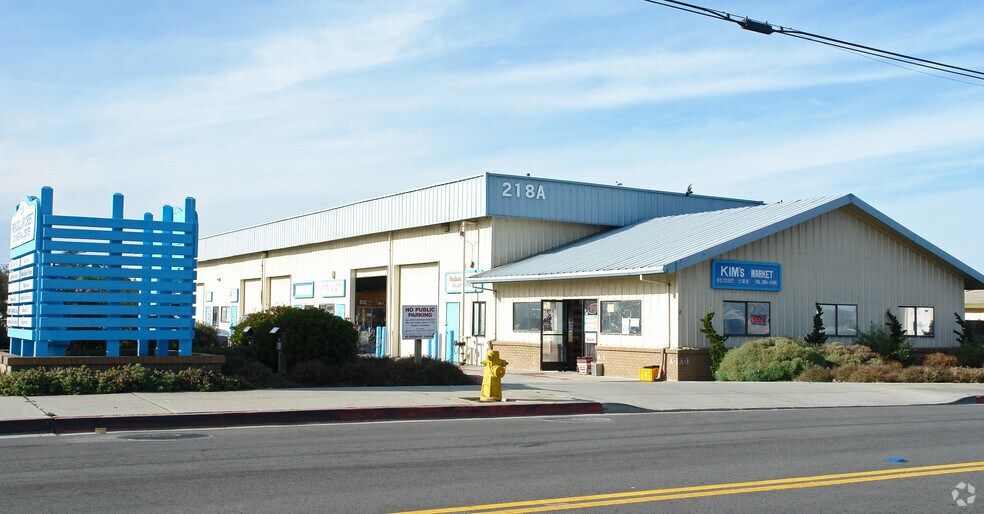 218 Reindollar Ave, Marina, CA à louer - Photo de l’immeuble – Image 2 sur 4