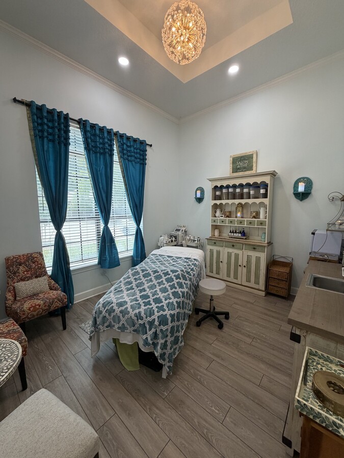 10175 Fortune Pky, Jacksonville, FL 32256 - Lot 1004 - - Photo intérieure - Image 2 of 10
