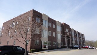 Plus de détails pour 8055 O St, Lincoln, NE - Bureau à louer