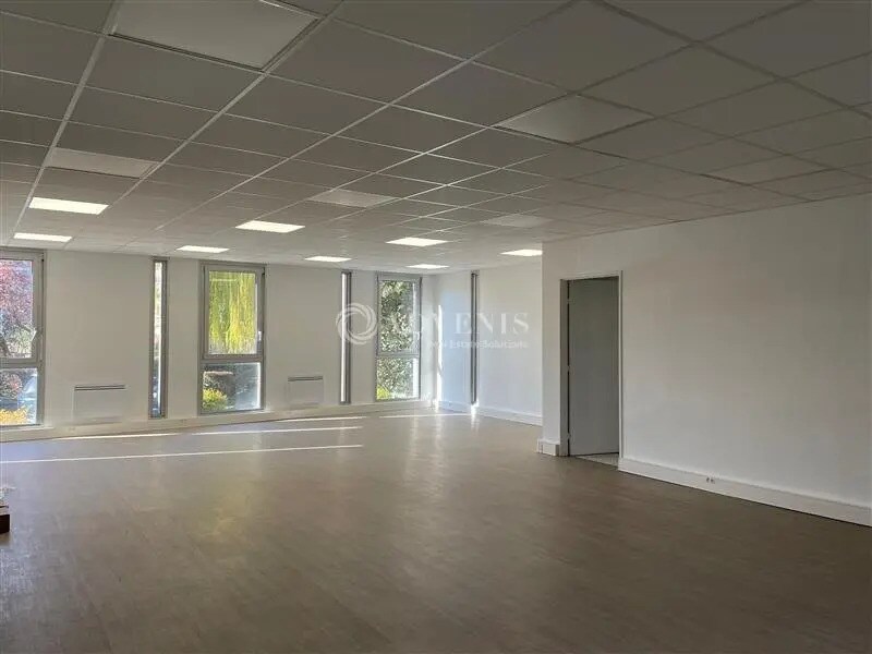 Bureau dans Vélizy-Villacoublay à louer Photo de l’immeuble– Image 1 sur 6