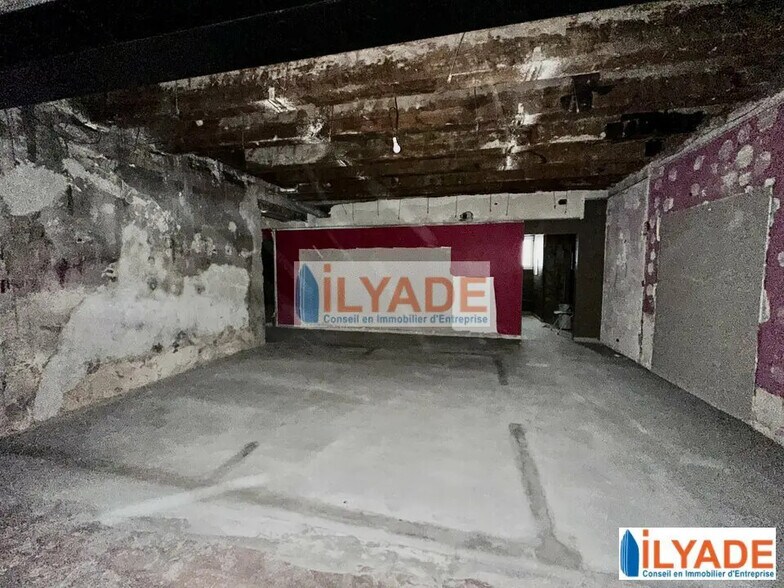 76-78 Rue D'Italie, Marseille à louer - Photo de l’immeuble – Image 3 sur 5