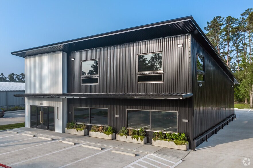 32611 Tamina Rd, Magnolia, TX à vendre - Photo de l’immeuble – Image 2 sur 12