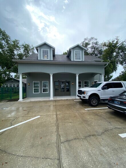 140 S Main St, Winter Garden, FL à louer - Photo principale – Image 1 sur 13