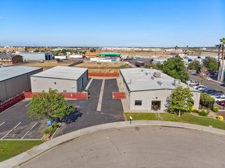 Plus de détails pour 138 Coremark Ct, Bakersfield, CA - Industriel/Logistique à louer