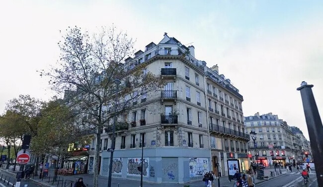 Plus de détails pour Local commercial à vendre