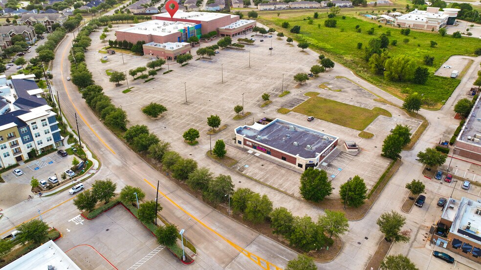 15900 Yorktown Crossing Pky, Houston, TX à vendre - Photo de l’immeuble – Image 3 sur 6