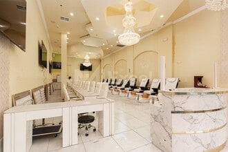 2400 S Rancho Dr, Las Vegas, NV à louer Photo intérieure– Image 2 sur 10