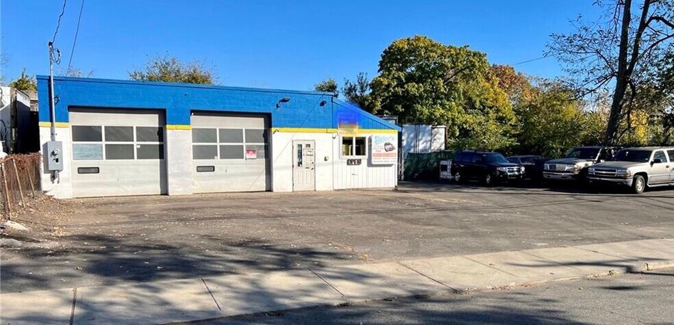 275 Front Ave, West Haven, CT à vendre - Photo de l’immeuble – Image 3 sur 16