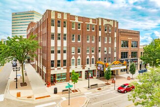 Plus de détails pour 305 2nd St SE, Cedar Rapids, IA - Bureau/Local commercial à louer