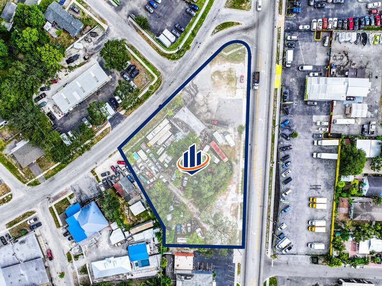 2800 9th St W, Bradenton, FL à louer - Photo de l’immeuble – Image 2 sur 4