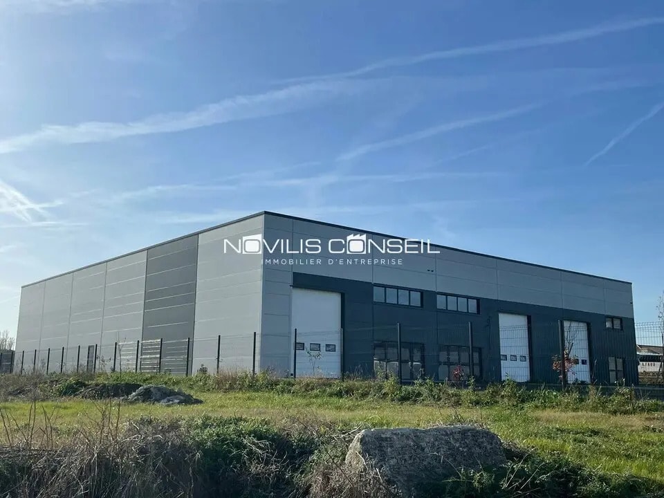 Local d’activités dans Pibrac à louer Photo de l’immeuble– Image 1 sur 13