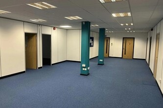 6-10 Leigh Rd, Eastleigh à louer Photo intérieure– Image 1 sur 2