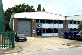 Plus de détails pour 2-3B Pincents Kiln, Reading - Industriel/Logistique à louer