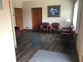 5826 Blackshire Path, Inver Grove Heights, MN à louer Photo intérieure– Image 2 sur 6