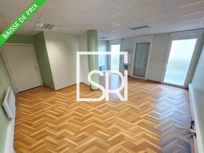 31 Rue Des Chandiots, Clermont-Ferrand à vendre - Photo de l’immeuble – Image 3 sur 12