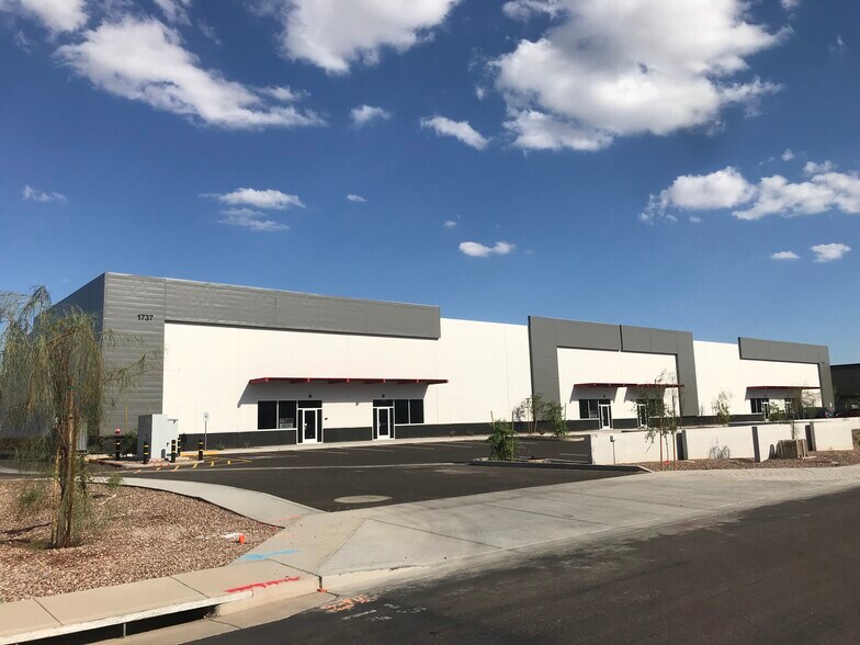 1715 N Rosemont, Mesa, AZ à louer - Photo de l’immeuble – Image 2 sur 25