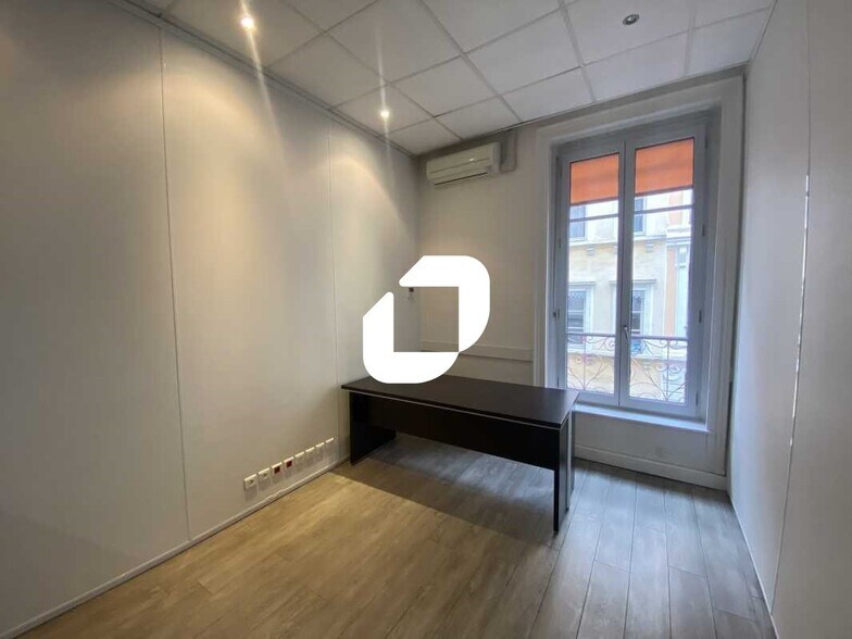 Bureau dans Lyon à louer - Photo intérieure – Image 3 sur 11