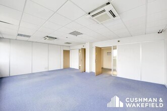 13-15 Rue Du Pont Des Halles, Rungis à louer Photo intérieure– Image 2 sur 10