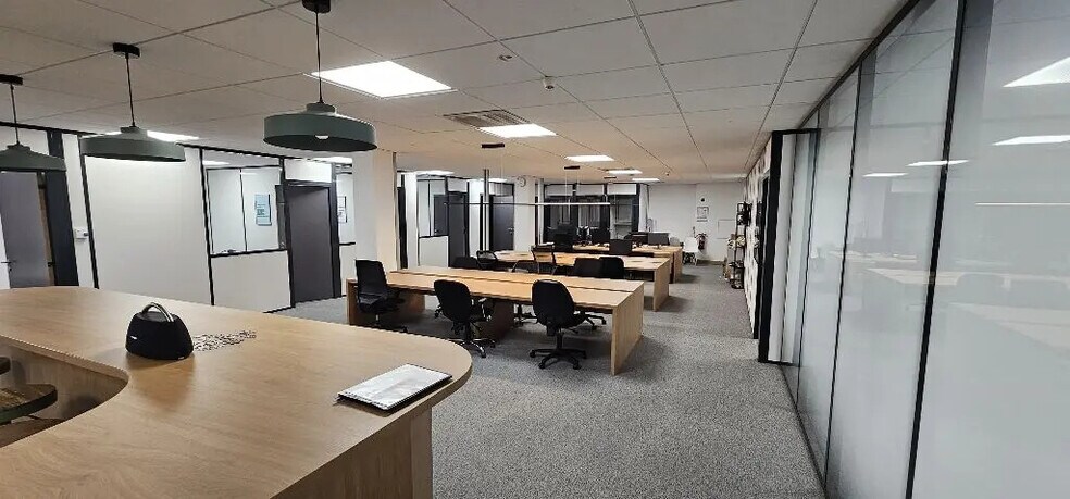 Bureau dans Lyon à louer - Photo de l’immeuble – Image 2 sur 6