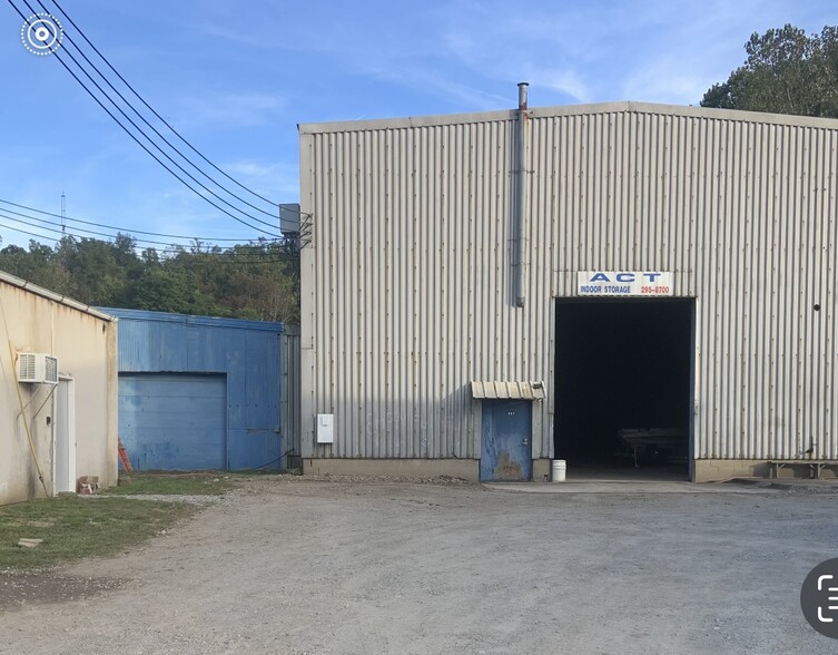 6250 Grand Central Ave, Parkersburg, WV à vendre - Photo de l’immeuble – Image 3 sur 4
