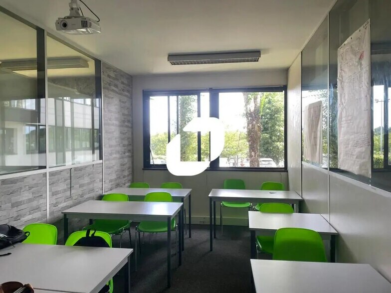 Bureau dans Orvault à louer - Photo de l’immeuble – Image 1 sur 9