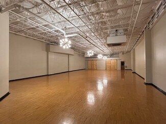 Plus de détails pour 1886 Buchholzer Blvd, Akron, OH - Local d'activités à louer