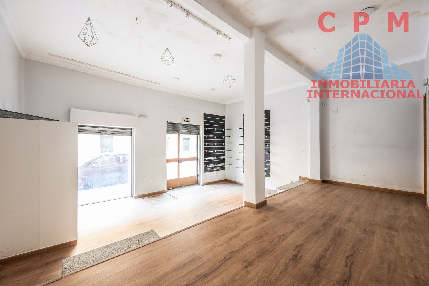 Immeuble residentiel dans Madrid, Madrid à vendre Photo principale– Image 1 sur 3