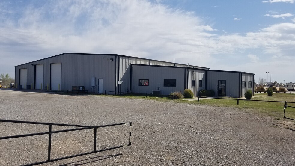 502 NW Highway 270, Woodward, OK à louer - Photo de l’immeuble – Image 1 sur 42