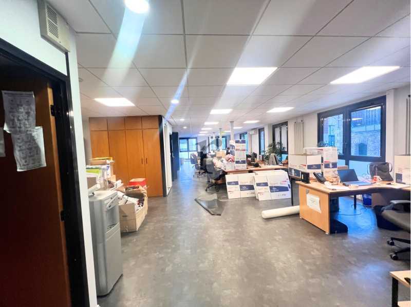 Bureau dans Lille à louer Photo de l’immeuble– Image 1 sur 6