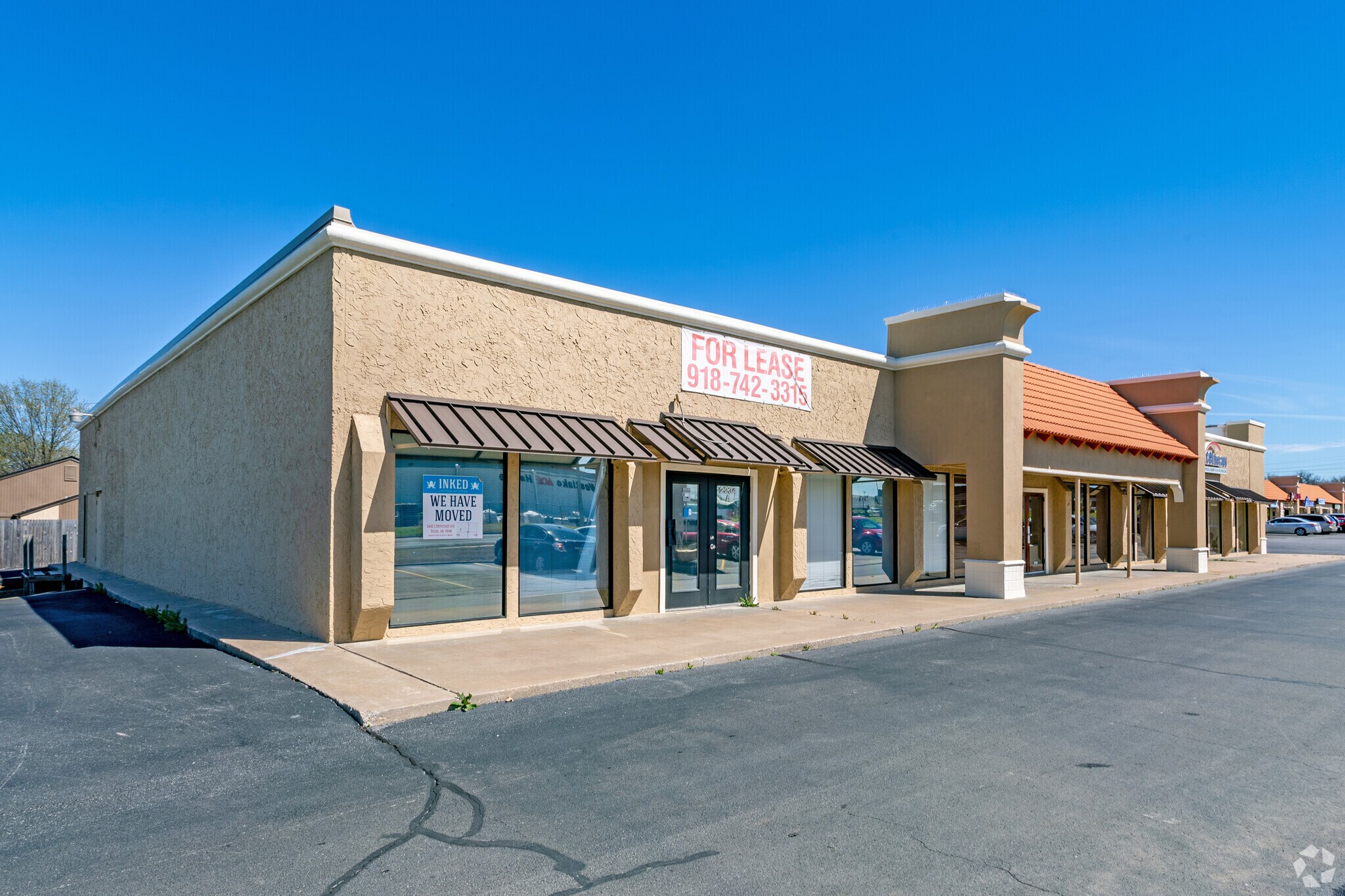 2200-2234 W Houston St, Broken Arrow, OK à louer Photo de l’immeuble– Image 1 sur 10