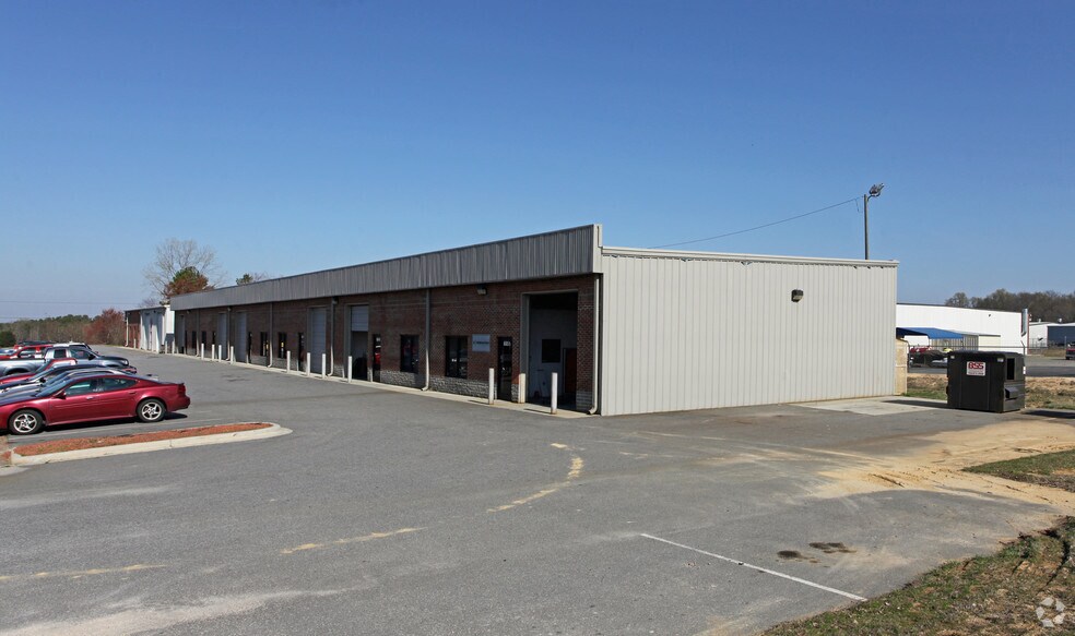 6841-6851 Belt Rd, Concord, NC à louer - Photo principale – Image 1 sur 5