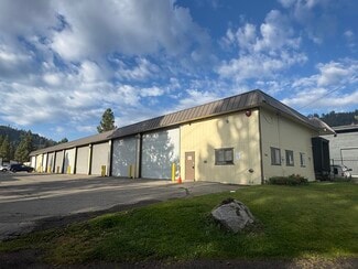 Plus de détails pour 1746 D St, South Lake Tahoe, CA - Industriel/Logistique à louer