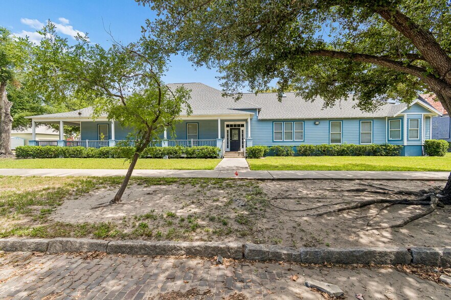 402 E 7th Ave, Tampa, FL à vendre - Photo de l’immeuble – Image 3 sur 51