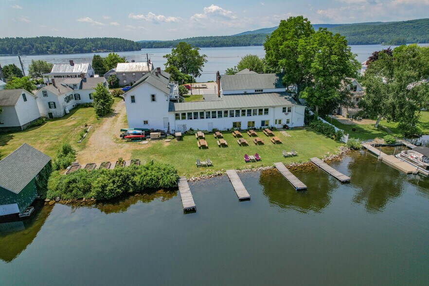 157 Main St, Belgrade, ME à louer - Photo de l’immeuble – Image 3 sur 19