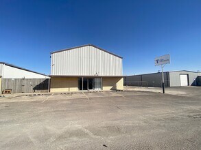 8330 N County Rd W, Odessa, TX à louer Photo intérieure– Image 2 sur 8