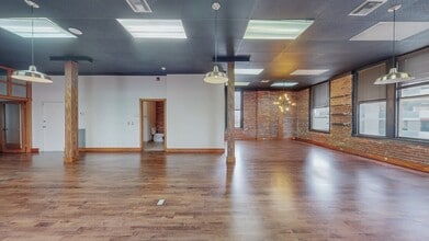 306 E Tyler St, Tampa, FL à louer Photo intérieure– Image 2 sur 23