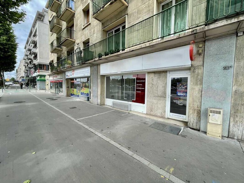 Local commercial dans Rouen à louer - Photo de l’immeuble – Image 1 sur 7
