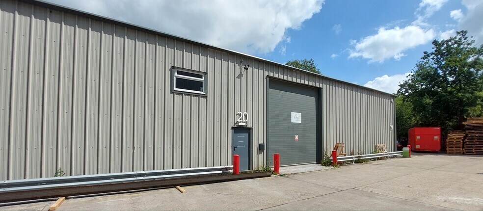 Bentalls, Basildon à louer - Photo principale – Image 1 sur 6