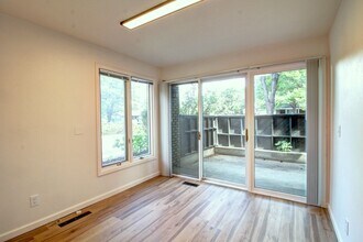 75 Manhattan Dr, Boulder, CO à louer Photo intérieure– Image 2 sur 5