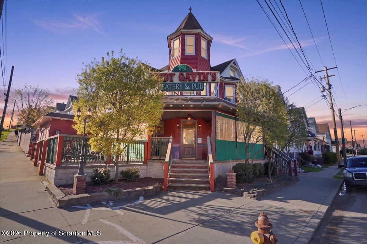 1392 N Washington Ave, Scranton, PA à vendre Photo principale– Image 1 sur 22