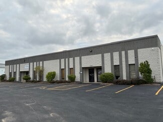 Plus de détails pour W226N781 Eastmound Dr, Waukesha, WI - Local d'activités à louer