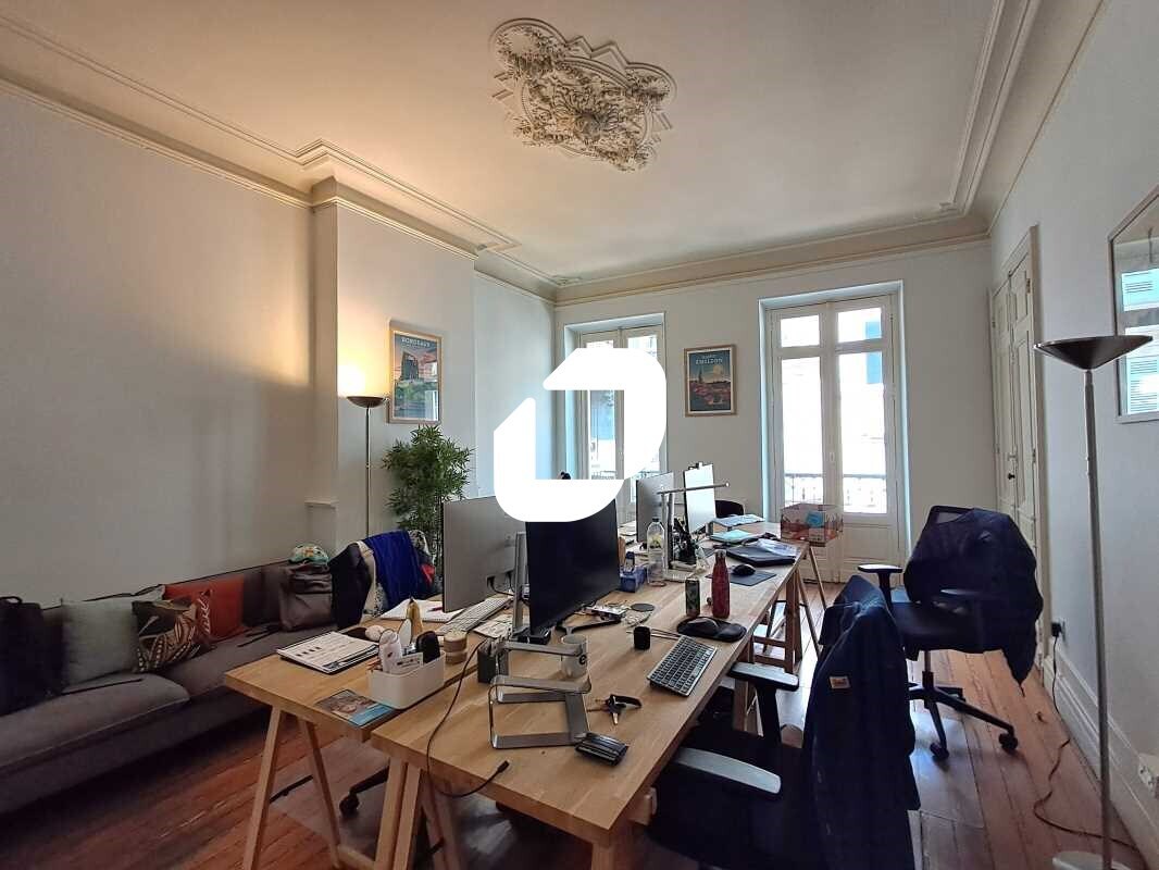 Bureau dans Bordeaux à louer Photo intérieure– Image 1 sur 11
