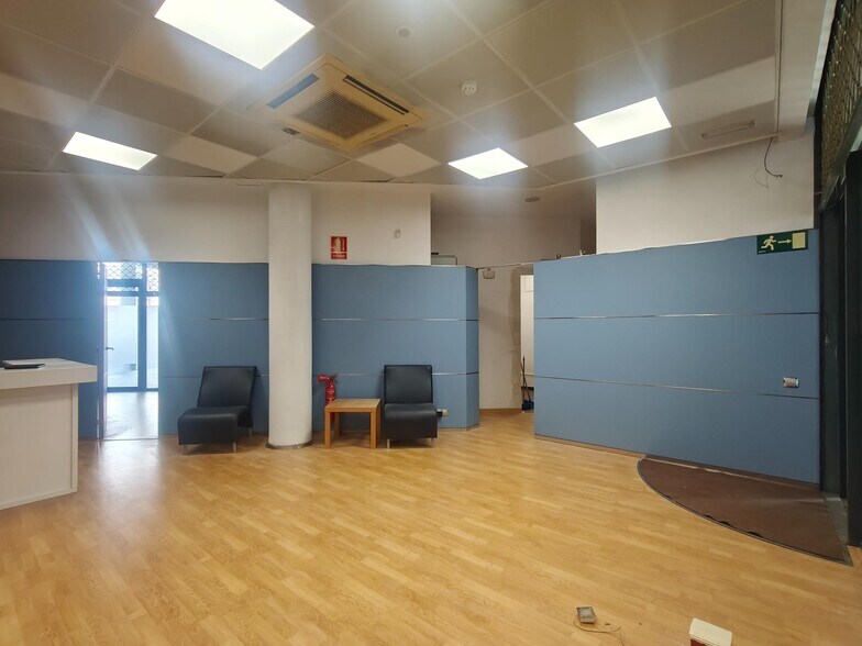 Immeuble residentiel dans Barcelone, Barcelona à vendre - Photo intérieure – Image 3 sur 3