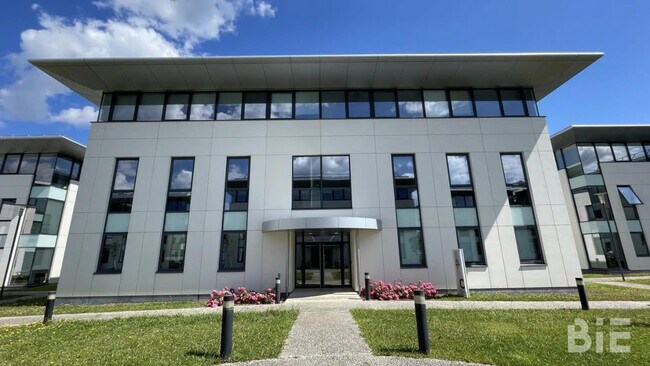 Plus de détails pour Bureau à louer