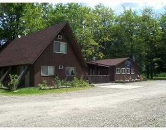 Plus de détails pour 4007 Westford Rd, Jamestown, PA - Spécialisé à vendre