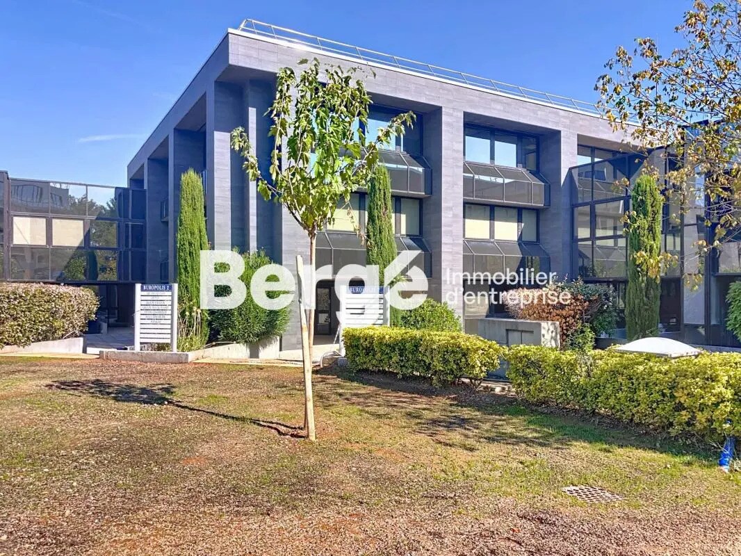 Bureau dans Valbonne à louer Photo de l’immeuble– Image 1 sur 7