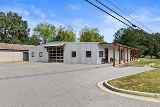 Plus de détails pour 983 W Shadburn Ave, Buford, GA - Local d'activités à louer
